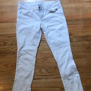 American eagle size 10 white jeans